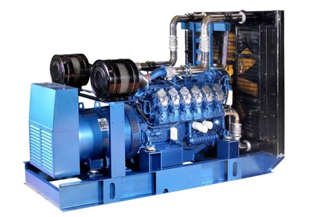 铜仁康明斯30kw小型柴油二手发电机组 铜仁康明斯30kw小型柴油二手发电机组